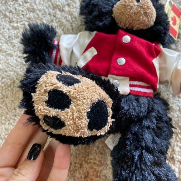 NWT Creature Comforts Plush Black Bear 11”Canada Maple Leaf Stuffed - Picture 8 of 9